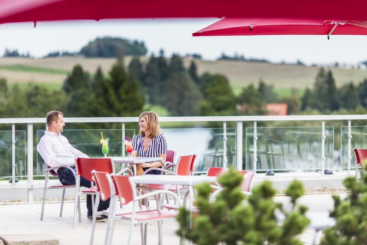 Hotel Skalsky Dvur Bystrice nad Pernstejnem Zewnętrze zdjęcie